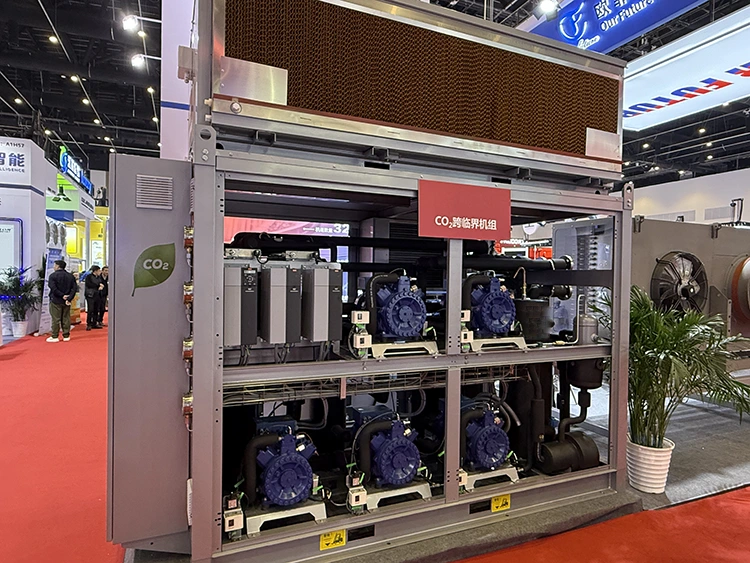CO₂ Transcritical Refrigeration Compressor Unit